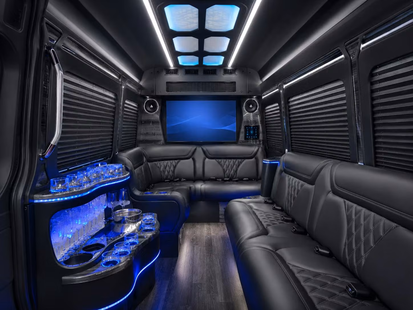 airport transfer shuttles to iah and hobby for conroe business travelers