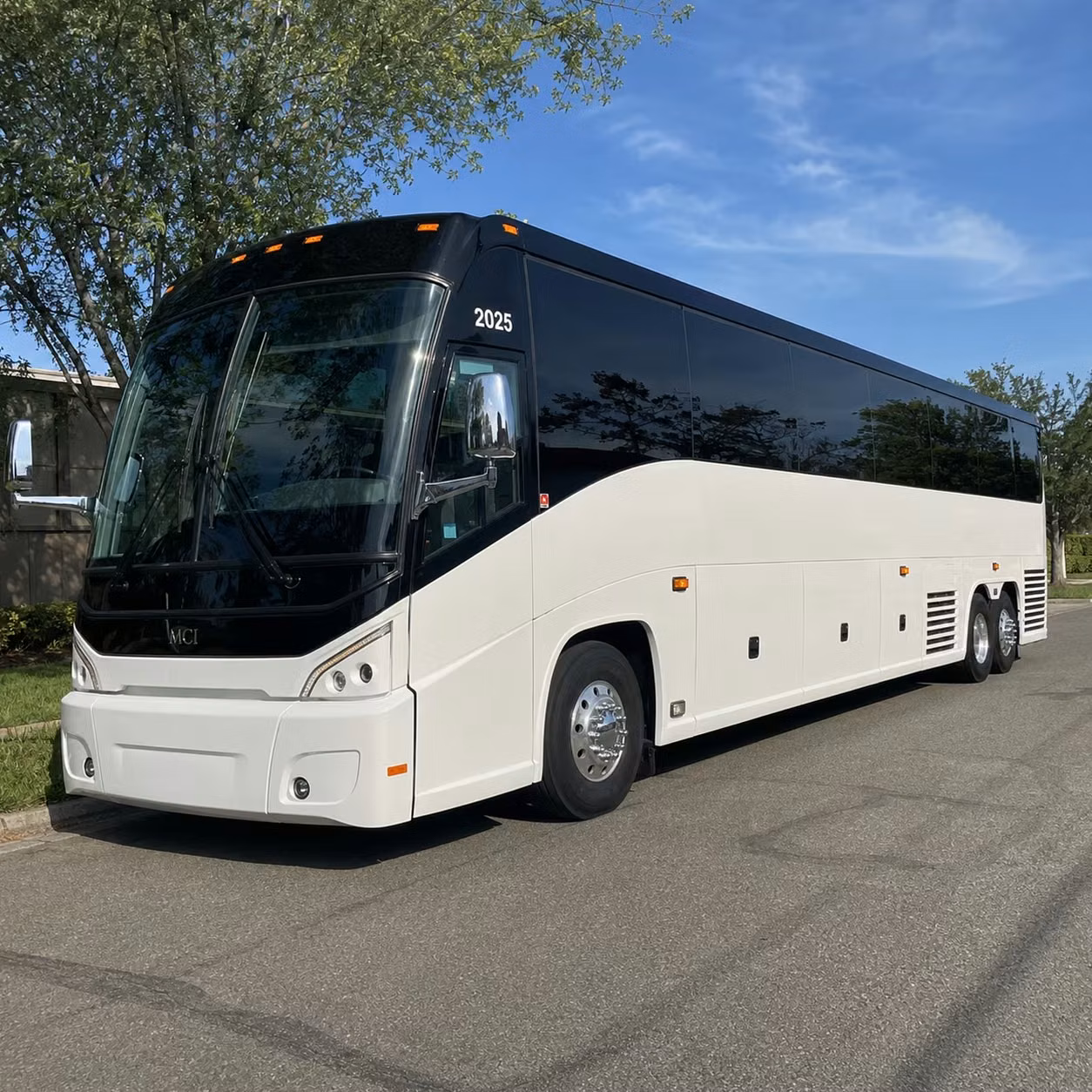 book long distance transportation in conroe or any city nearby