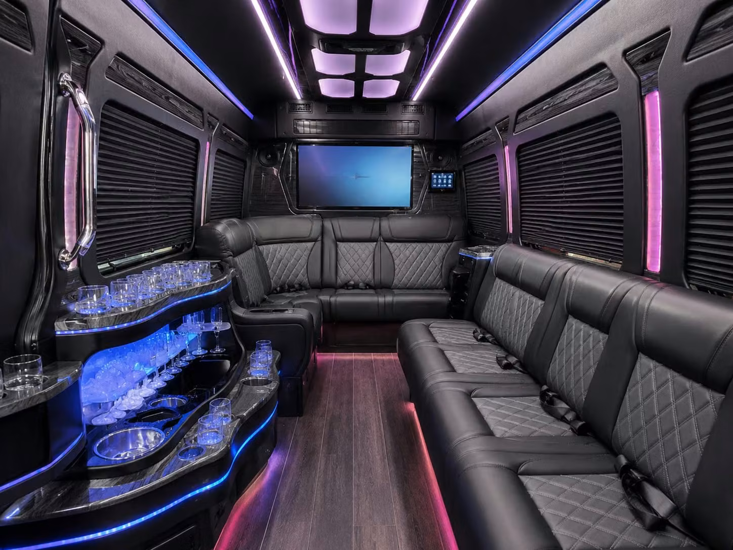 compare guest shuttles for conroe s most popular wedding venues
