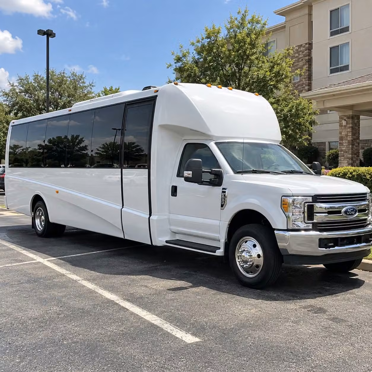 minibus rentals for smaller conroe classroom groups and enrichment trips