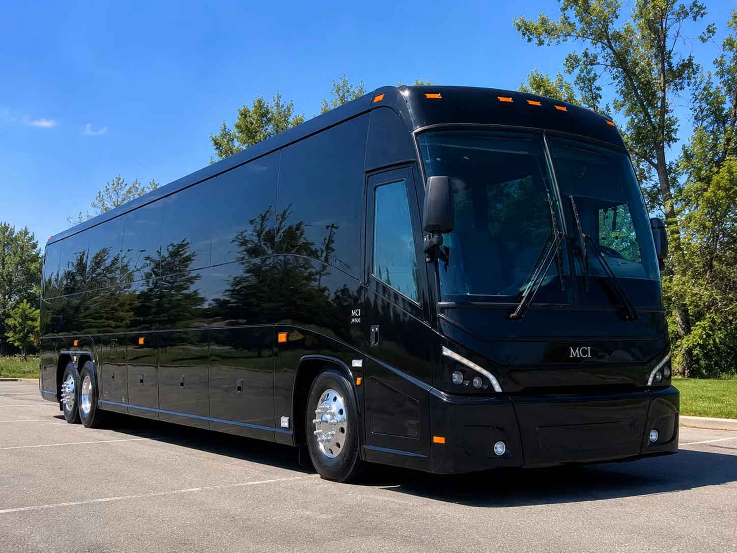 one bus keeps your whole conroe prom group together all night