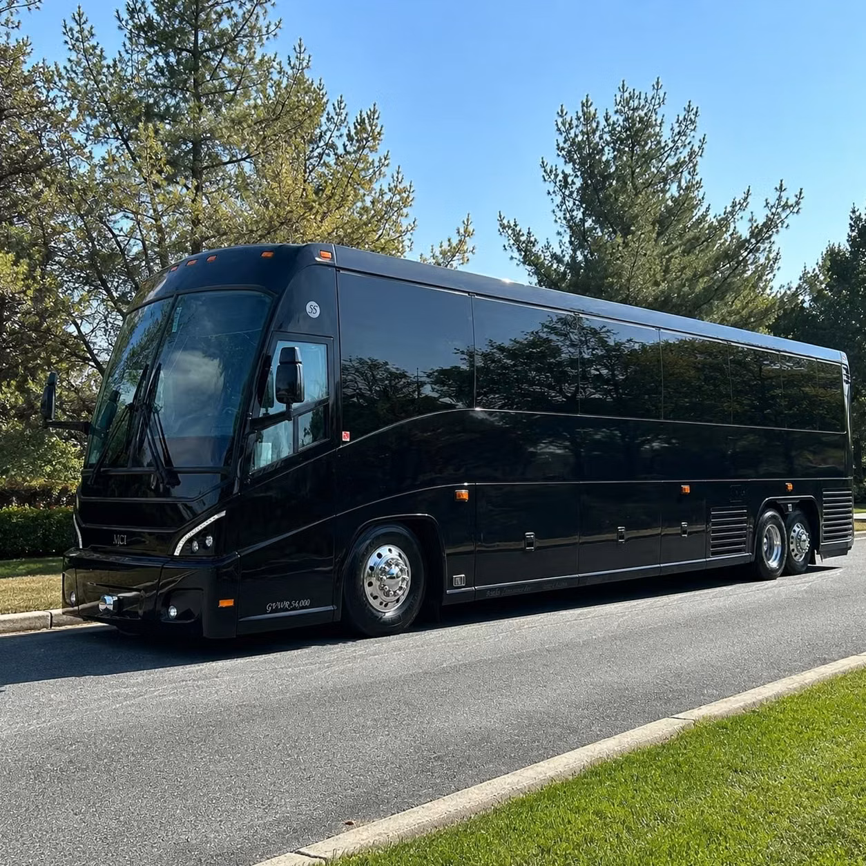 recurring government employee commuter shuttles and airport transfers in conroe